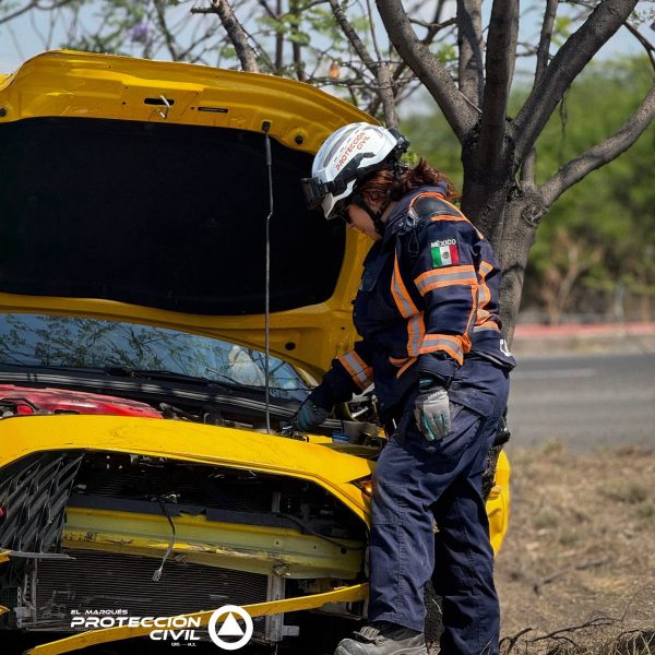 🚨🚗 Accidente por salida de camino en Circuito&hellip;