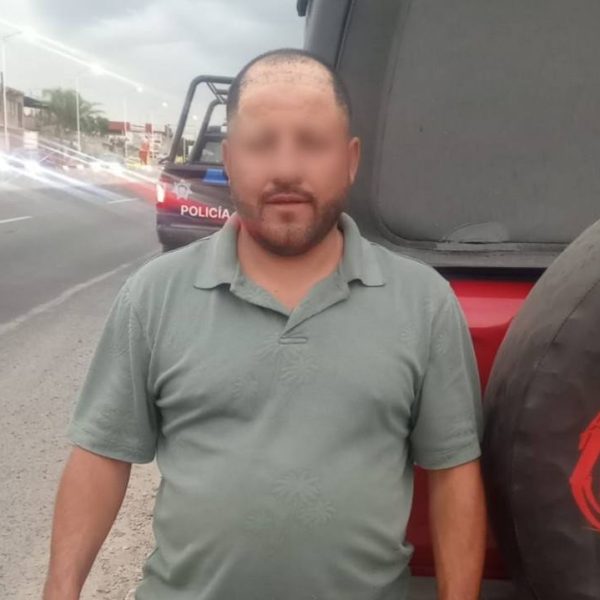 🚨 Cae en La Negreta con auto robado:&hellip;