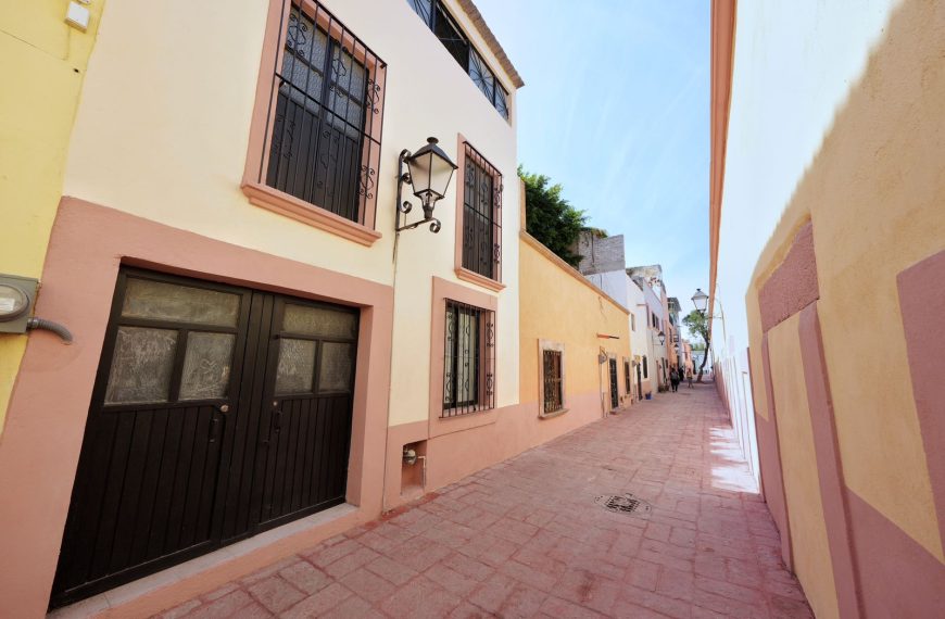 🚧✨ Felifer Macías entrega rehabilitación del&hellip;