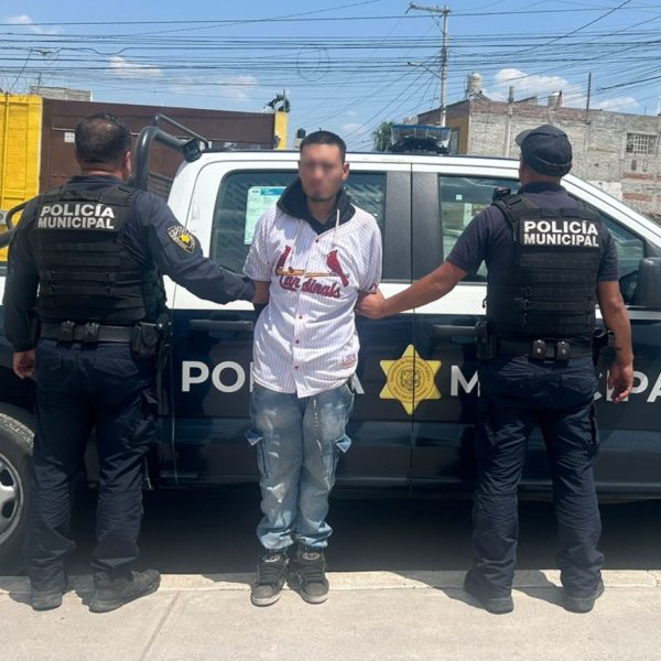 🚔🚨 ¡Quiso huir, pero lo alcanzaron! Detienen a&hellip;