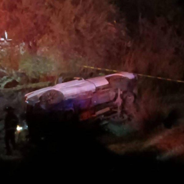 🚨💥 Fatal volcadura en Pedro Escobedo: camioneta cayó&hellip;