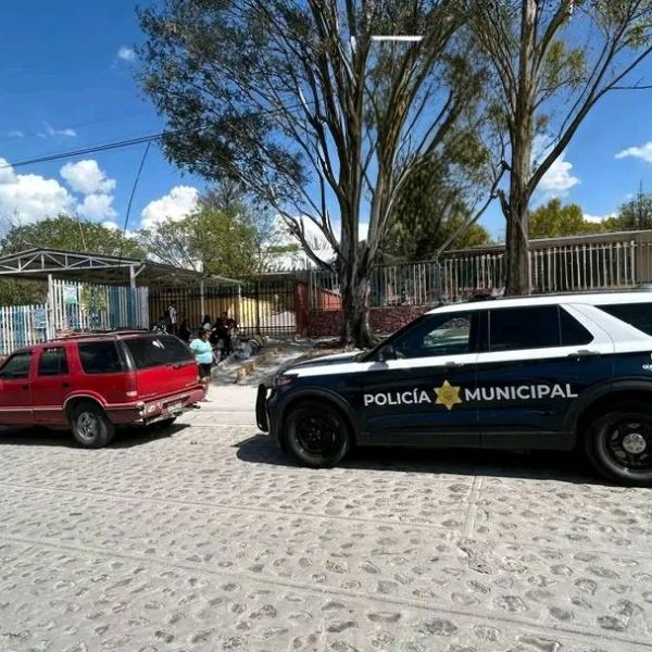 🚨🔪 Estudiante de secundaria es apuñalado al salir&hellip;