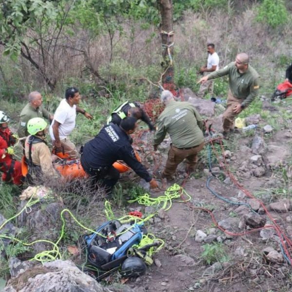 🚨😱 Jóvenes escapan de un anexo y terminan&hellip;