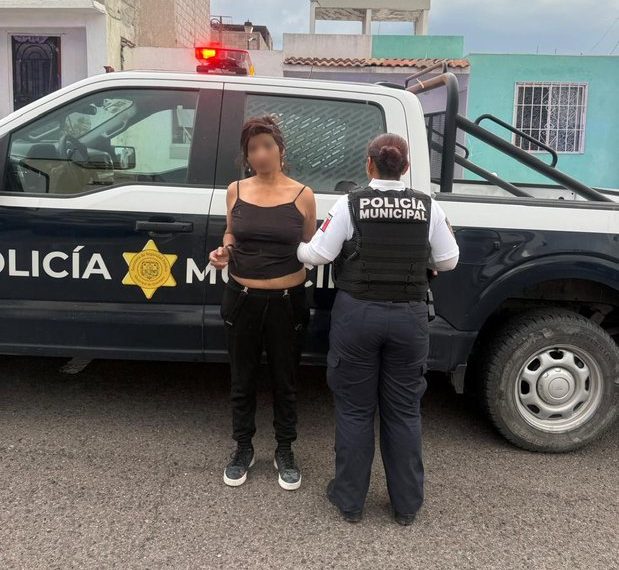 🚨 ¡Riña entre vecinos termina con una mujer&hellip;