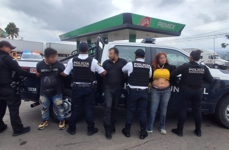 🚨🚗 Roban un Nissan en Santa&hellip;
