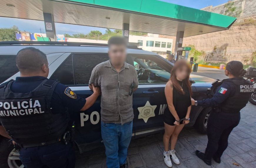 🚨 ¡Un motociclista y su acompañante&hellip;