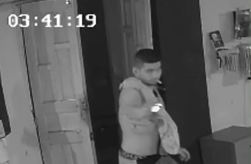 🚨📹 ¡Quedó grabado en video! ladrón rompe la&hellip;
