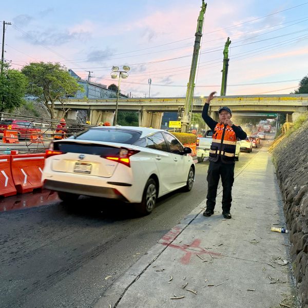 🚧🚨 ¡Atención, automovilistas! Cierran carriles centrales de Bernardo&hellip;