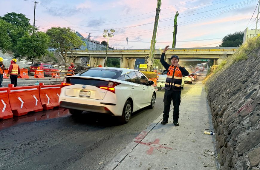 🚧🚨 ¡Atención, automovilistas! Cierran carriles centrales&hellip;