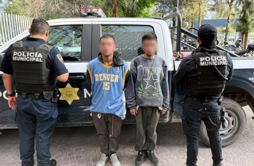 🚨🔫 ¡Llevaban un arma hechiza, un&hellip;
