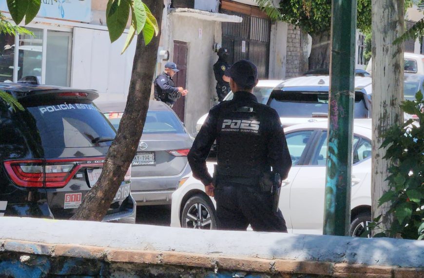 🚨 Catean presunta «tiendita» de narcomenudeo en San&hellip;