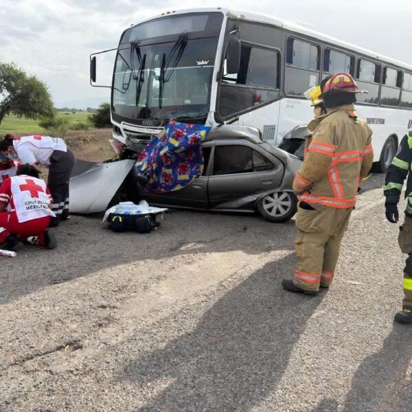 🔴🚗 ¡CHOQUE MORTAL EN SAN JUAN DEL RÍO!&hellip;